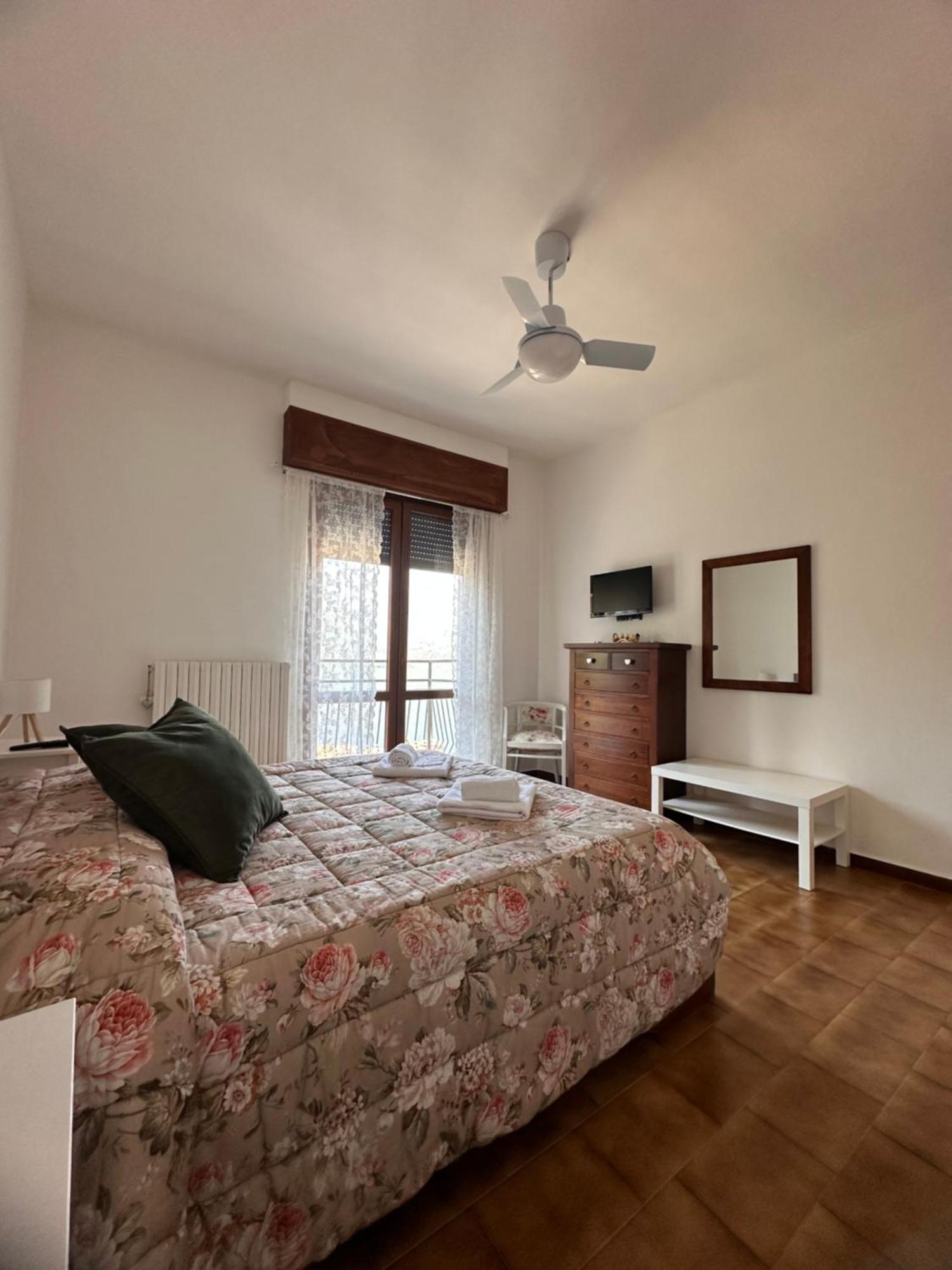 Little house Lezzeno Appartement Buitenkant foto