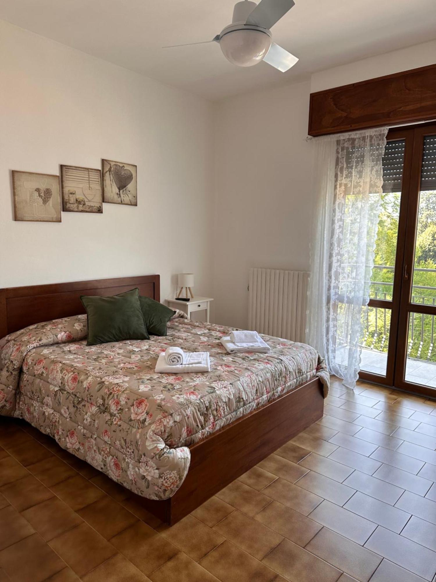 Little house Lezzeno Appartement Buitenkant foto